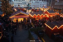 weihnachtsmaerkte-2013-duesseldorf-rathausplatz-004