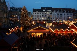 weihnachtsmaerkte-2013-duesseldorf-rathausplatz-006