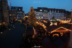 weihnachtsmaerkte-2013-duesseldorf-rathausplatz-008