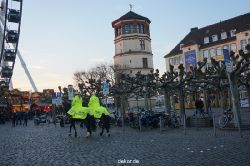 weihnachtsmaerkte-2013-duesseldorf-schlossturm-003
