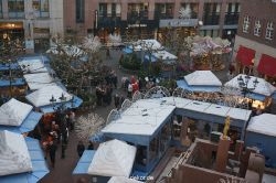 weihnachtsmaerkte-2013-duesseldorf-von-oben-025