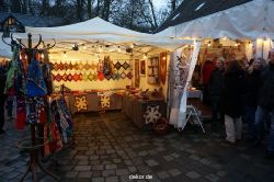 weihnachtsmaerkte-2013-wuppertal-schloss-luentenbeck-035