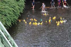 wuppertal-e400-islandufer-entenrennen1-050