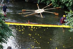 wuppertal-e400-islandufer-entenrennen2-016