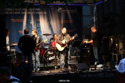 wuppertal-e400-von-der-heydt-buehne-abends-003