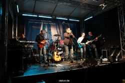 wuppertal-e400-von-der-heydt-buehne-abends-017